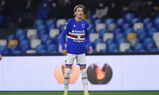 为之倾倒 为之倾倒