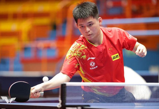 夺中占据主 夺中占据主